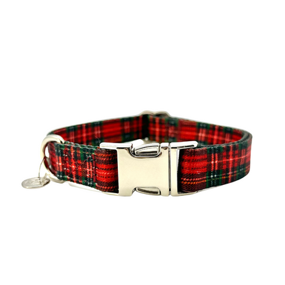 Adjustable Collar - Red Plaid